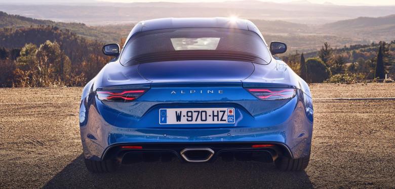 autoderwoche's tweet photo. Das beste französische Auto seit Jahrzehnten. Die #AlpineA110 ist mein #AutoderWoche. https://t.co/h2DL3woutW https://t.co/biwevsQJxo