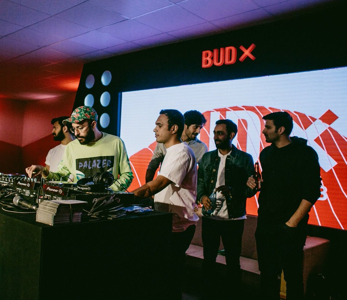 Get a taste of the vibrant, budding Indian music scene with this #BoxoutSoundsystem showcase of 100% Indian-produced music that's made its way to the Boxout.fm inbox since the community radio's inception. #silkyVibes #boxoutfm #BUDx #nocliquejustplay --&gt; goo.gl/Q7xmZe