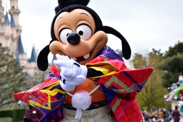 東京ディズニーランド１月 冬 の子供と大人の服装 持ち物を紹介 世界のdisney