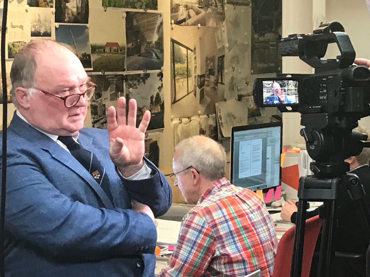 Baca_Architects's tweet image. Eco Guru Dr Tim Fen at baca Hq yesterday. @ECO2H2OUSE for @TyramLakes