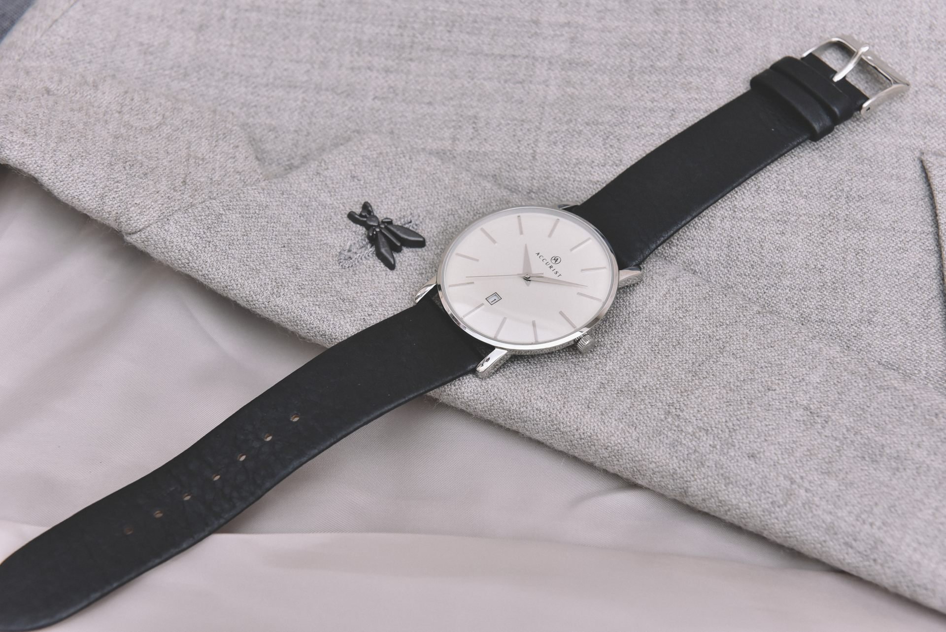 Accurist 7123 best sale