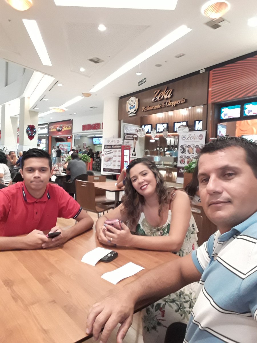 O extraordinário muito bom  filme exemplo de vida que todos devem assistir.