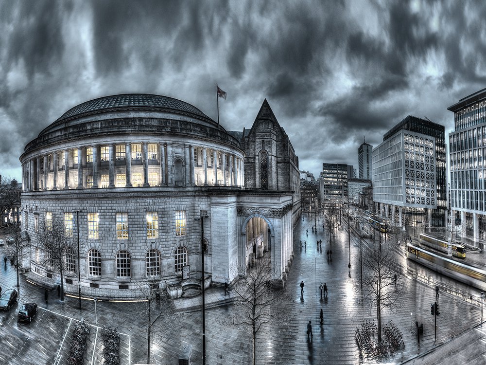 This is a shot I did the other evening of #Manchester St Peters Square <a href="/allofmcr/">♥️ All Of MCR 🐝</a> <a href="/ILoveMCR/">I Love Manchester</a>  #photography #mcr <a href="/thisplacemcr/">ThisIsThePlace Book</a>