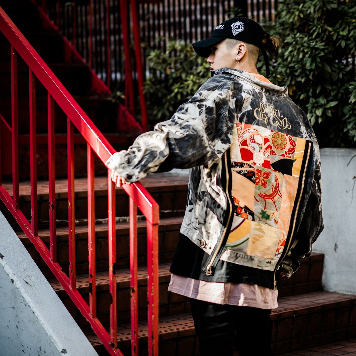 大特価］cotemer broke city gold kimono