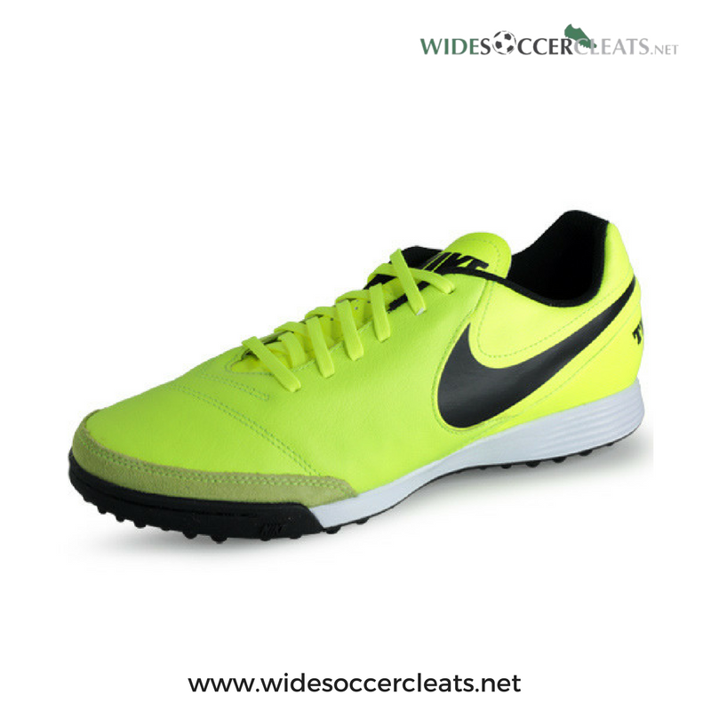 best turf shoes for wide feet