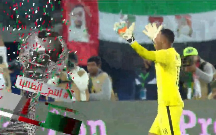 OmanObserver's tweet photo. #Oman beats UAE to lift GulfCup2017 in the penalty shootouts. #Congratulations https://t.co/JdkXspo04Z