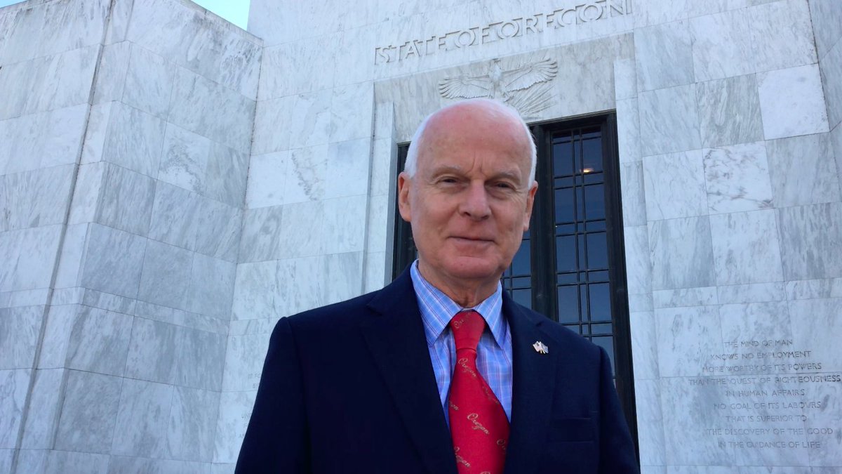 OregonSOS's tweet image. NEWSLETTER: Oregon’s Wealthy Special Interests Attacking Your Rights oregonsos.com/blog/2018/1/5/… #orpol