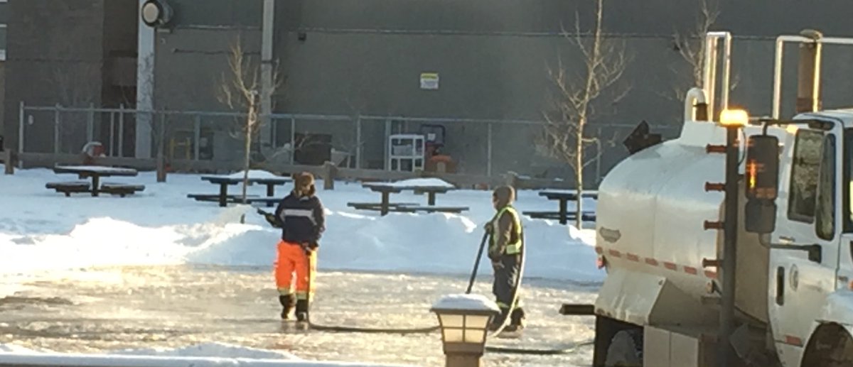 FMChessClub's tweet photo. The skating ring at the Community Chess Park in Dickinsfield is almost ready! Thank you , @RMWoodBuffalo !!! https://t.co/KAStEqVXxF