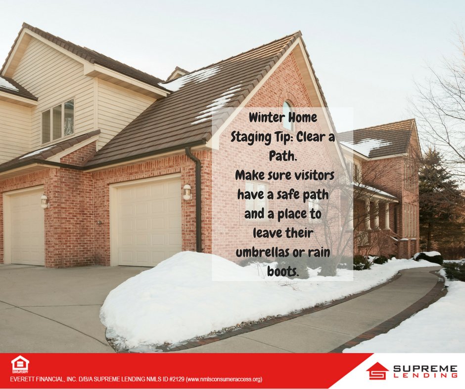Muniz1963's tweet photo. Winter Home Staging Tip: Make sure visitors can reach the door! https://t.co/LHqHNbEirX