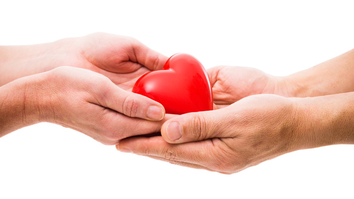 AudioDrPhillips's tweet photo. If you show people your heart...you will never have to worry about #business again. @gylkasewurm @starkeyhearing #StarkeyExpo https://t.co/PJotr3mP7x