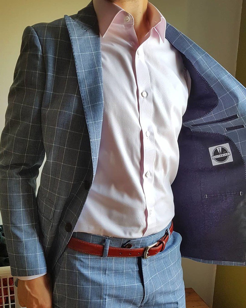SUITABLEE's tweet photo. Emboldened.
.
.
.
#Suitablee #suit #Tailor #dandy #bespoke #madetomeasure #costumesurmesure #completsurmesure #tailoredsuit #fashion #stylish #ootd #outfitoftheday #suitup #menswear #mensfashion #love #blogger #stylish https://t.co/9CQ9DqXmtW https://t.co/pwGOD4RC60