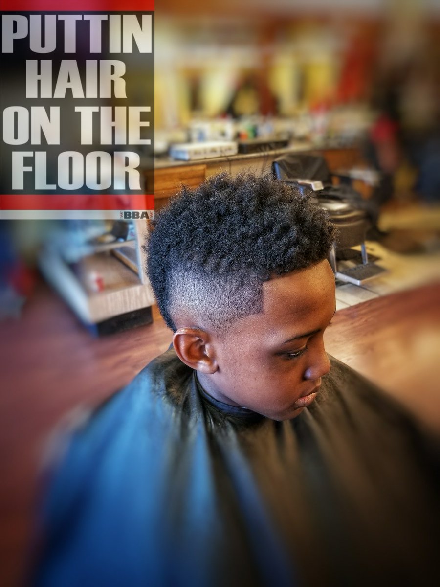 Do you it need a new barber fo it the new year...? If so, come get a Lee Bladez Experience book your appointment to today with Lee Bladez at Undisputed Barbershop. #LeeBladez #undisputed #undisputedbarbershop #puttinhaironthefloor #nastybarber #sumter #sumtersmallbusiness