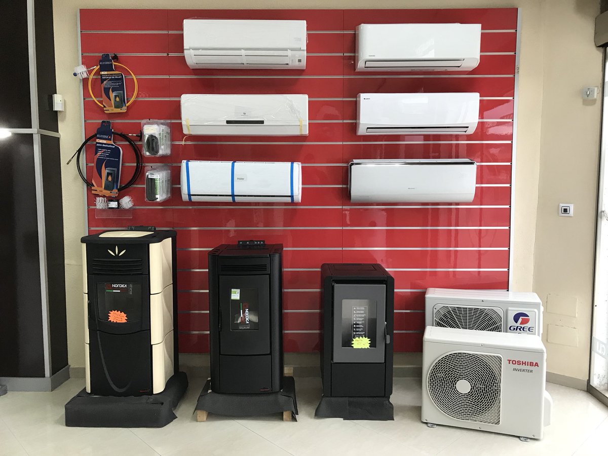 Disalcli's tweet photo. #FelicesReyes, el Equipo de #Disalcli os desea un #FelizFinde #Toshiba #Gree #Daikin #Movair #SaunierDuval #Haier #Kalor #LaNordica-Extraflame https://t.co/jxgcanVtJM