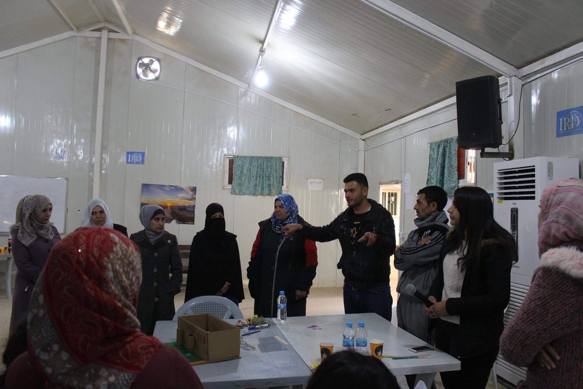 AyaMusmar's tweet photo. #Day_3 #BordersDecay Very excited to see @PetraUniversity Students thinking of and designing models together with Community Initiators @ZaatariCamp. Produced prototypes aimed at facilitating the implementation of their community-based initiatives! @SSoA_news @nish_aat @Zaaaaaina https://t.co/BrvuCHR04E