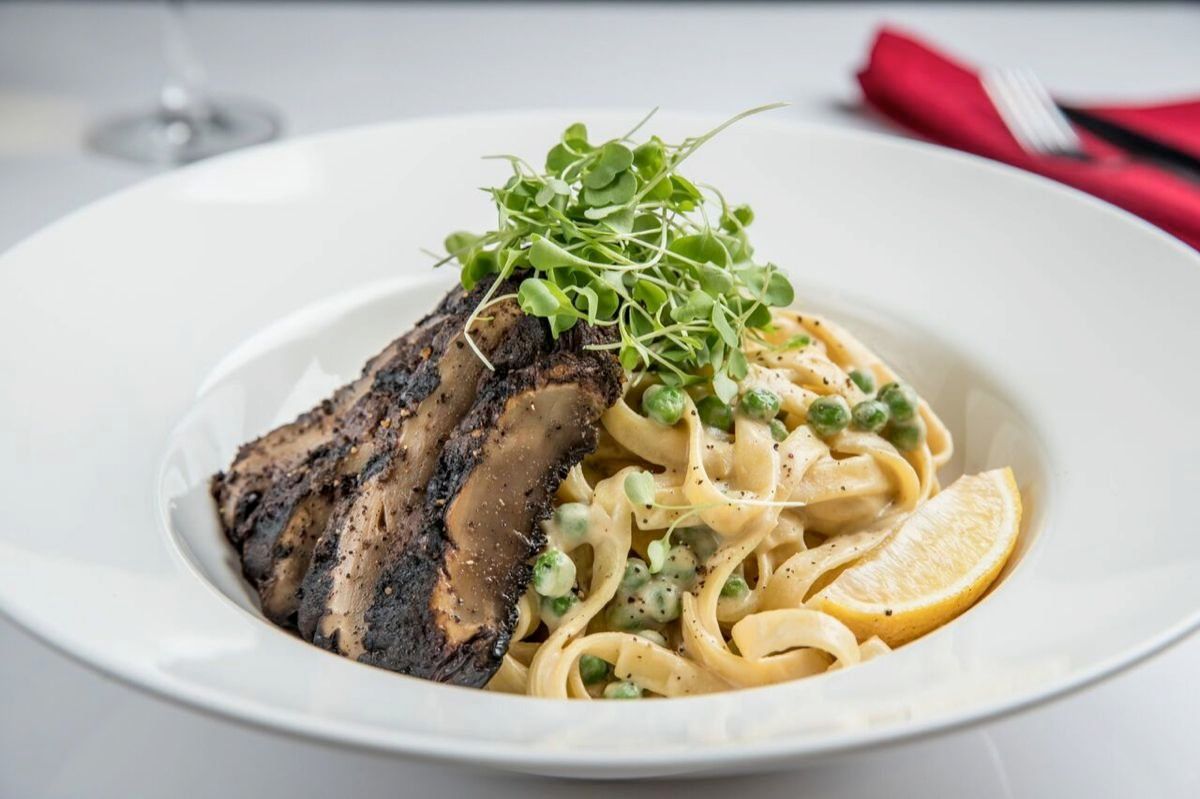 YongeStClair's tweet photo. #YongeStClair makes the list in NOW Magazine's 'We Can't Wait to Eat at These Restaurants in 2018' https://t.co/TUm5dcsx3v via @nowtoronto https://t.co/kz7pU7vVIo