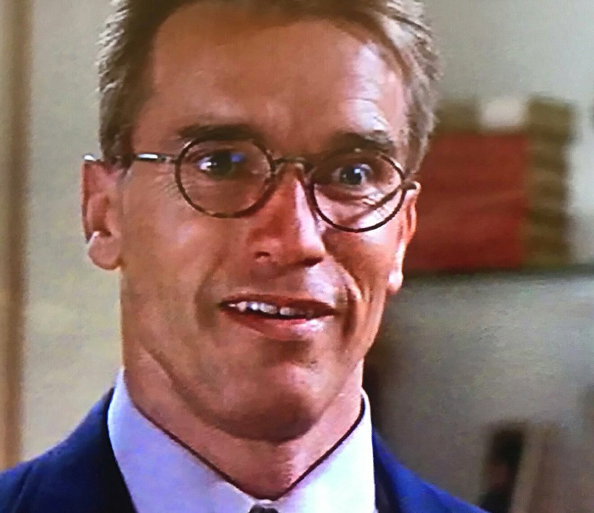 アーノルド シュワ子 En Twitter 実写版魔女の宅急便キャスト キキ シュワ トンボ シュワ おソノ シュワ おソノの夫 シュワ