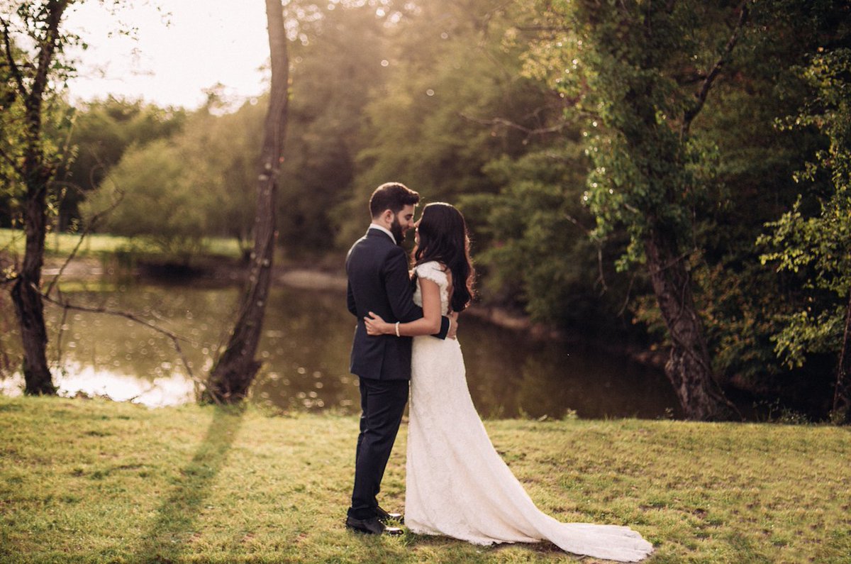 #EddyKBride Norma had such an amazing time planning her wedding that she started her own Wedding Planning company! Go to the blog for Weddings À La Française bit.ly/ekbride