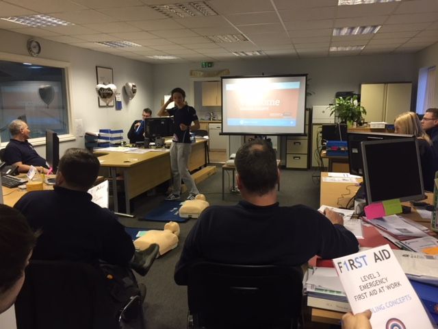 HandlngConcepts's tweet photo. First Aid Training for the team with Jess Huxley, F1irst Aid Training.  Thorough, fun and effective.  Thank you, Jess. https://t.co/hXoapsgxeT