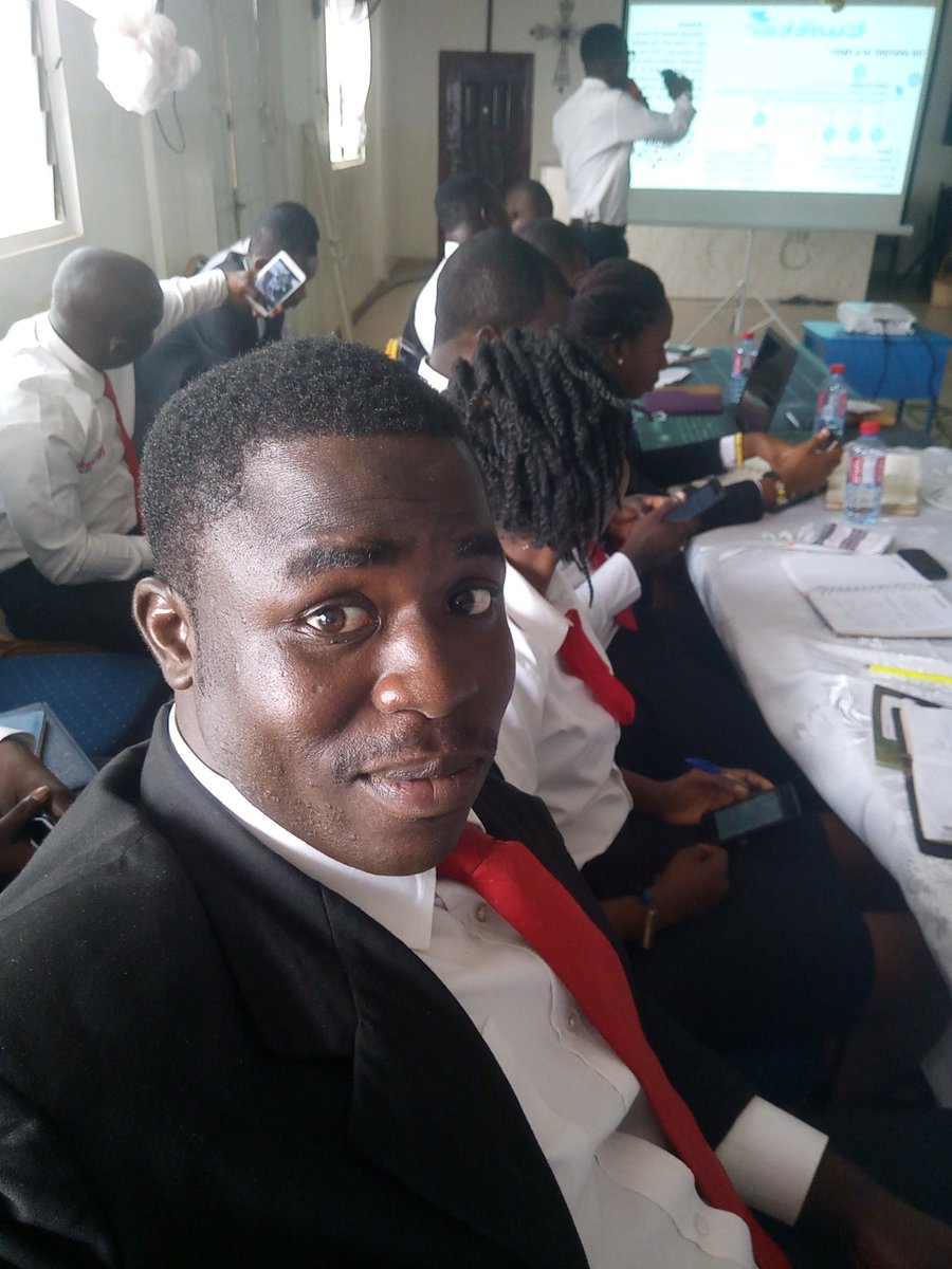 Nantie6's tweet photo. #HotjobsAfrica
#Technologicalinvasion
#BFC
#Ilovemywork https://t.co/PkGviEkn4j