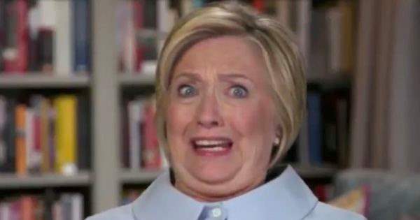 zesty_politics's tweet image. SCHLONGED: Investigations into Hillary’s #ServerGate and Clinton Foundation Pay for Play… twitchy.com/samj-3930/2018…