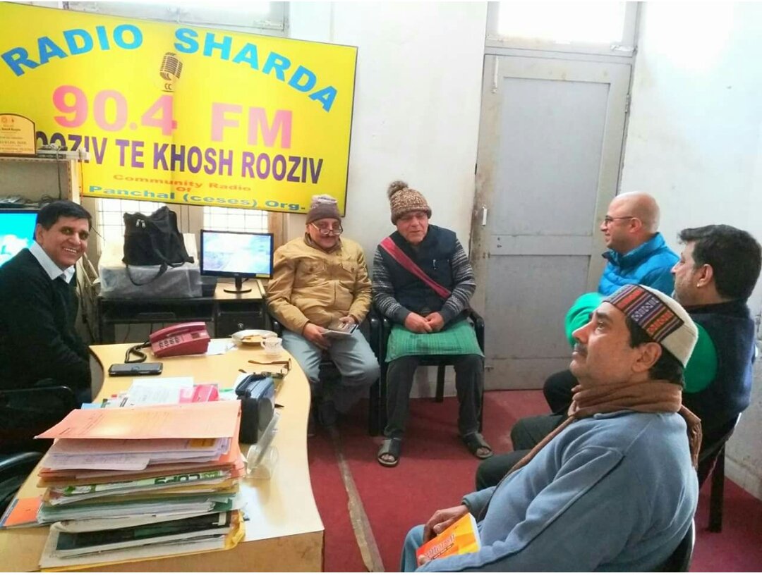 Ramesh Hangloo's Radio Sharda, a radio service for the exiled Pandits of Kashmir (KP). To keep our culture & exile consciousness alive among the GenY KPs born outside Kashmir. My dad (holding a green pillow in his lap) talking about books & literature.