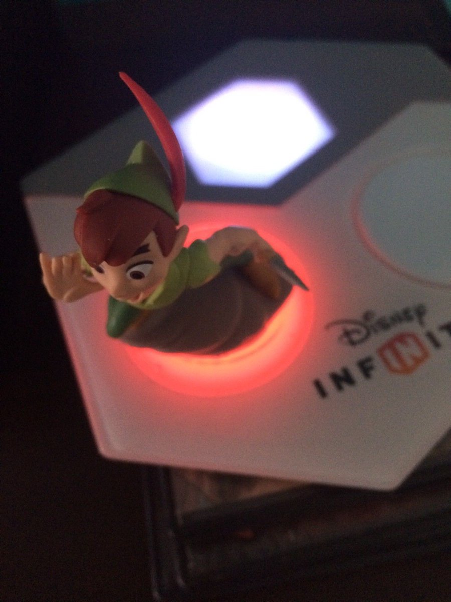 jasoninquires's tweet image. Earlier this week, @Joey_Dieterlen sent me a DM to an ebay listing them for $175+ a piece. But they included the chip (which obviously doesn't work).

But I was intrigued, but figured could still just be an easy fake.

Link: ebay.com/itm/3025864359…