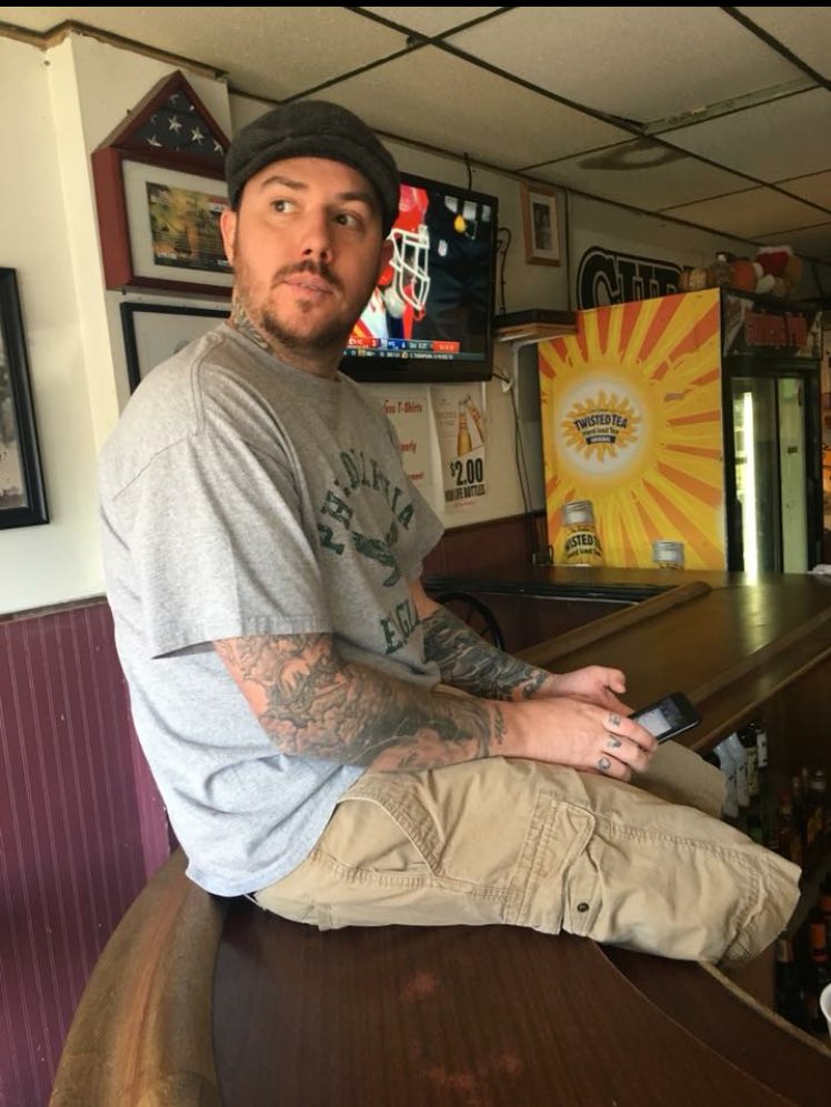 Curleys_Pub's tweet photo. We are a day late and a dollar short. #HappyBirthday to a key member of the Curley’s Clan. Maker of the BEST Caucasian and spinner of good tales, @Sounds_good_bro deserved a great day. #BecauseTraditionsMatter https://t.co/Ra72kgRK2q
