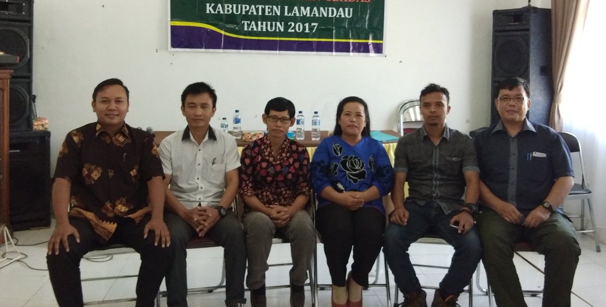 Dari tim gsc kab lamandau mengucapkan selamat tahun baru 2018.