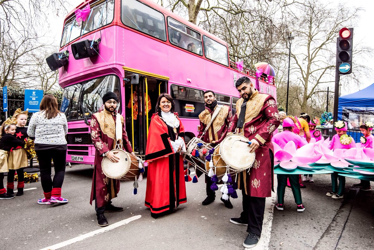 LBofHounslow's tweet image. ‘Hounslow’s Kind of Magic’ rocks London’s New Year’s Day Parade - goo.gl/Rujftu