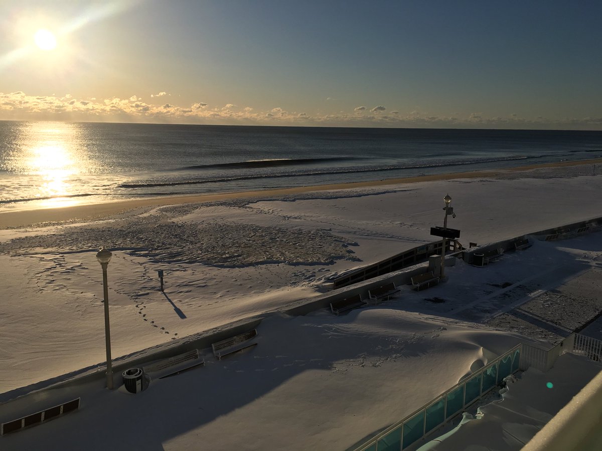 Michaeljonair's tweet photo. Can't wait til the ONLY Ice on the #beach at #OceanCity @OCFun is IN. MY. CUP! #OC #Thrashers #PopsationsPopCorn #Delicious #OcOcean #ocmd #sunset #Boardwalk #awesome #nature #view #hotel #squad #besties #memories✌ #friendtime #ocmd18 #maryland #usa #summer #runningonthebeach https://t.co/2SJDUj2NGN