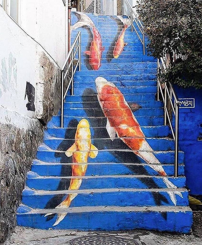 Artistic Painting on Stairs in Seoul by Kevin Lowry #fubiz #streetart #graphic #photography #inspiration 
Mention <a href="/fubiz/">Fubiz</a> if you want to be featured on our Instagram bit.ly/2EaFB3S