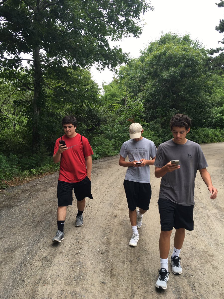 Mikeyurban4's tweet photo. Happy birthday bro hugeeeee work day today @Josephconnn #NotDoppler #ShoulderGuy #Schwenn https://t.co/sWQeTOWYud