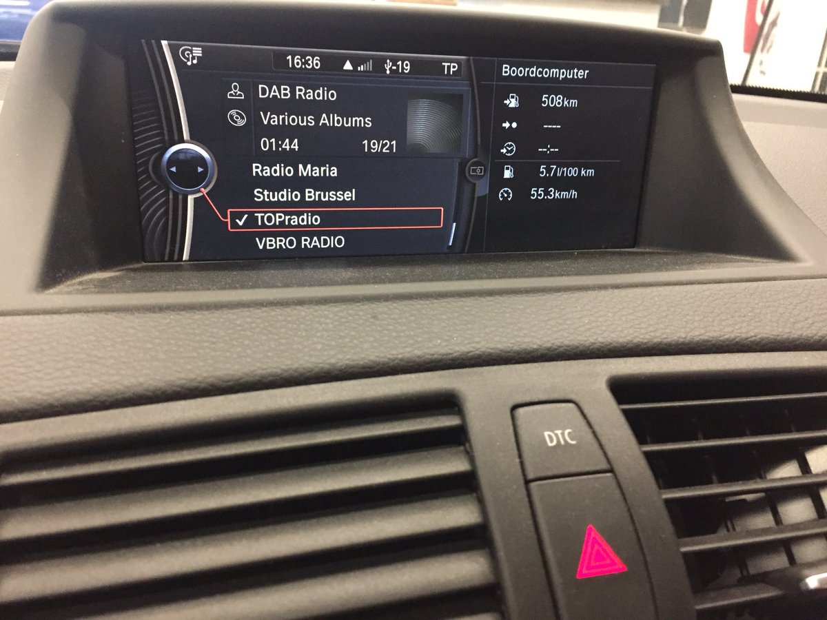 vhcarsystems's tweet photo. DAB+ op uw originele radio, het kan!
#DAB+ #digitalaudiobroadcasting #pioneer #alpine #topradio #caraudio #vhcarsystems https://t.co/dlVOubkRmd