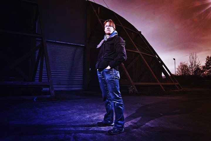 flynglide's tweet photo. Six years ago....first steps with off camera flash :) a special kind of selfie :) #canon #flash #offcameraflash #offcameralighting #lahr #flugplatz #bunker #iljaosthoffphotoart #selfie #sun #strobist #baden #deutschland #germany https://t.co/Tf8OZKbima