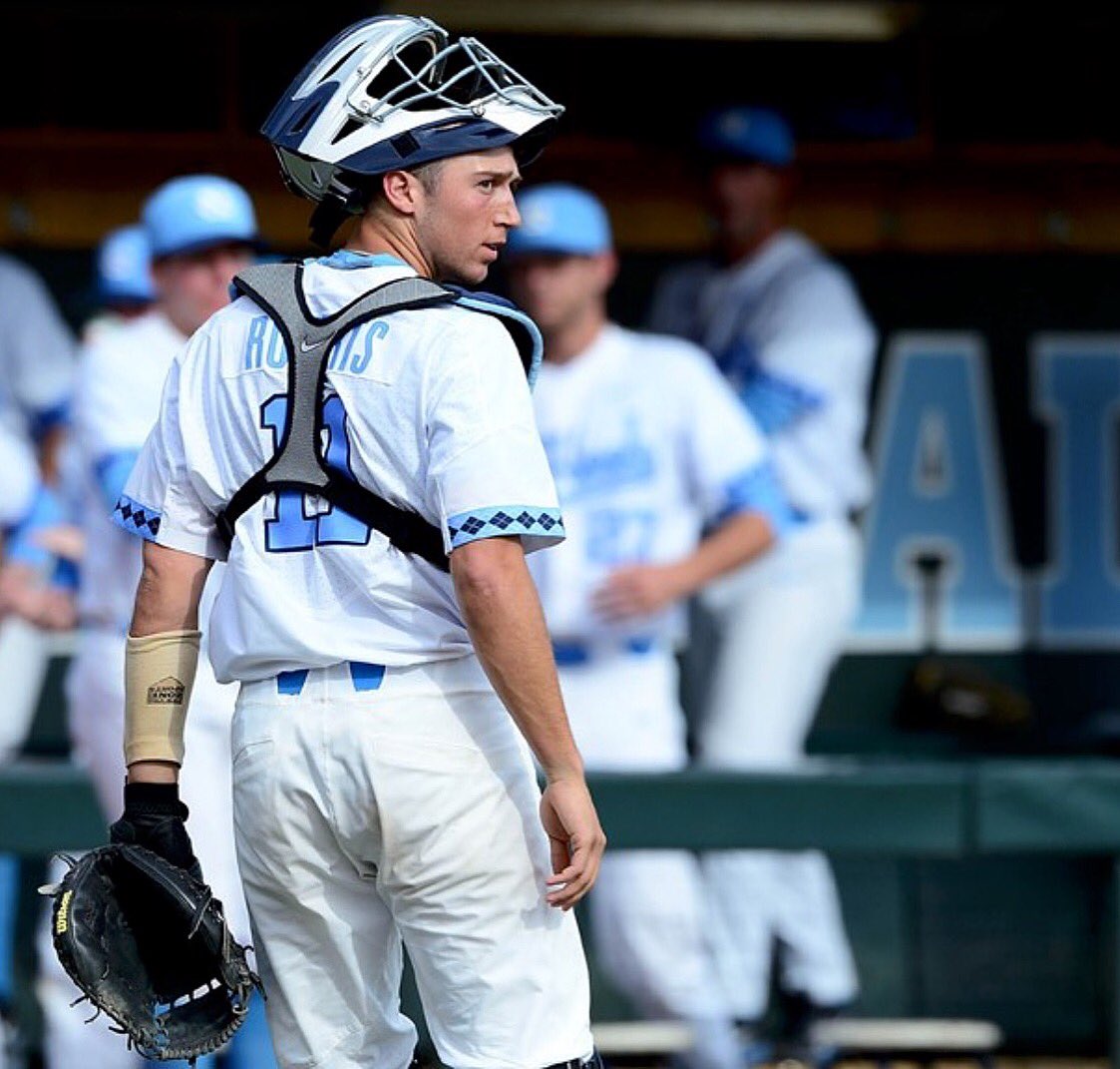 DiamondHeels's tweet photo. Thinking about warmer days, blue skies, and Carolina Baseball. #GoHeels https://t.co/imJyJKIFXK