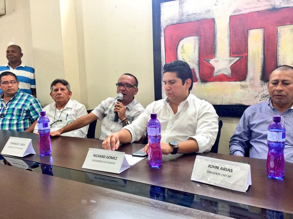cut_guayas's tweet photo. Rueda de Prensa @EcuadorCut, Respondiendo a las declaraciones del Sr. Ricardo Patiño, los trabajadores somos de frente y somos muchos más! El sector eléctrico y los trabajadores del País te apoyamos lider @GomezlRichard https://t.co/kMYps5qWjD