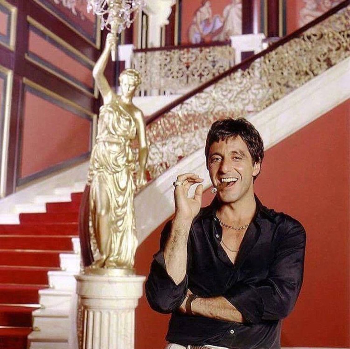 OddSoxOfficial's tweet photo. That Friday feeling! #OddSox #StandOutBeOdd #Scarface https://t.co/EWegohf442