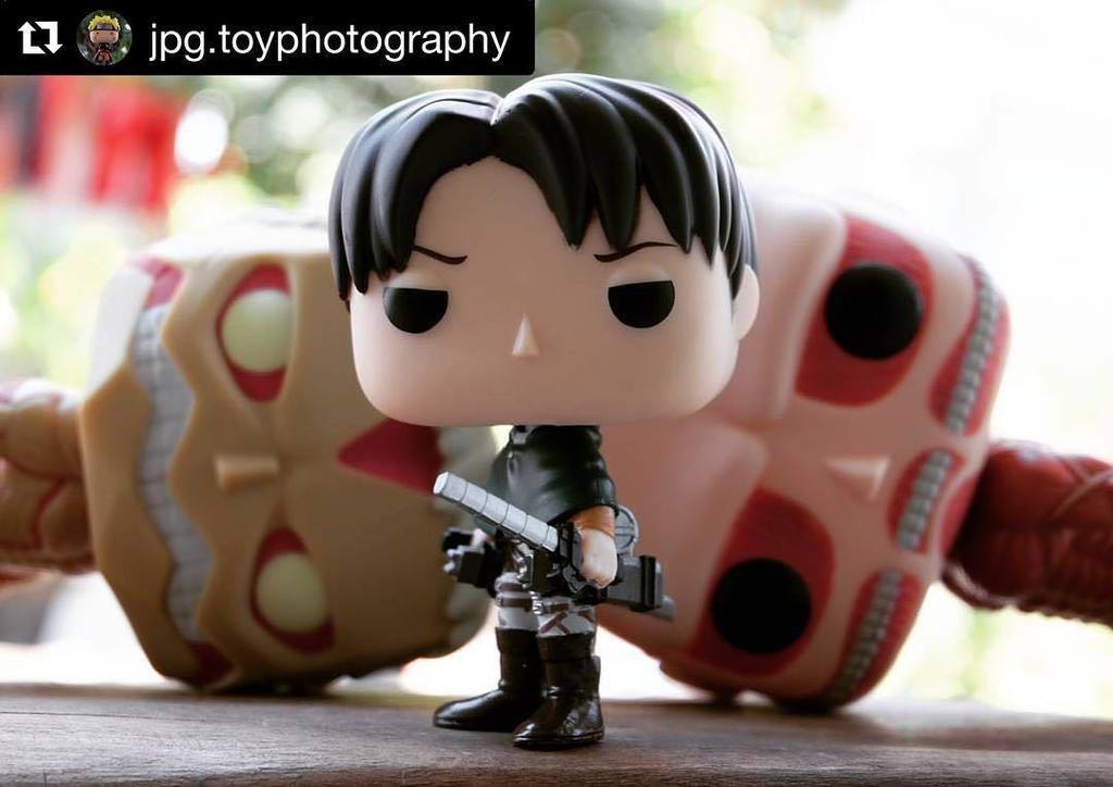 levi ackerman funko pop