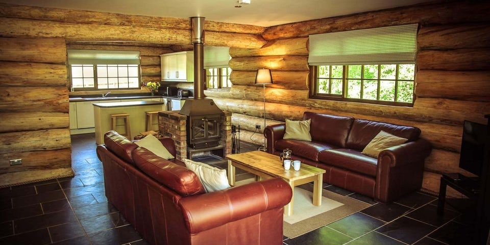Coolstays V Twitter Your 2018 Party Cabin Hidden River