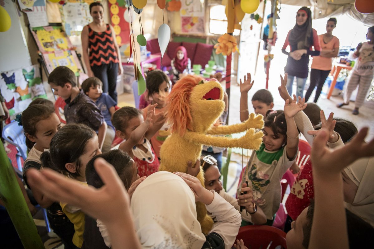 Our vision: Provide millions of Syrian refugee children who have known nothing but war an opportunity for a better life. 
Thanks to <a href="/macfound/">MacArthur Foundation</a>; the IRC &amp; <a href="/SesameWorkshop/">Sesame Workshop</a> will make that vision become a reality. 
Learn more: bit.ly/2EaE8dG 
#100andchange