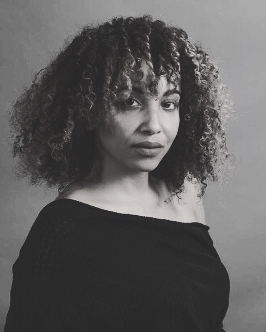 gabriellevreyes's tweet photo. Let it fro. Let it fro. Let it fro.
#naturahair #afrohair #afro #photography #hair #naturalgirl #veganglow #hair #naturalhairphotography #curlyhair #afropunk #afromagic #afromagazine #naturalhairstyles #naturalhaircare #naturallycurly #naturalhairmag #fro #naturalcurls #curls https://t.co/qLfTFGO8us