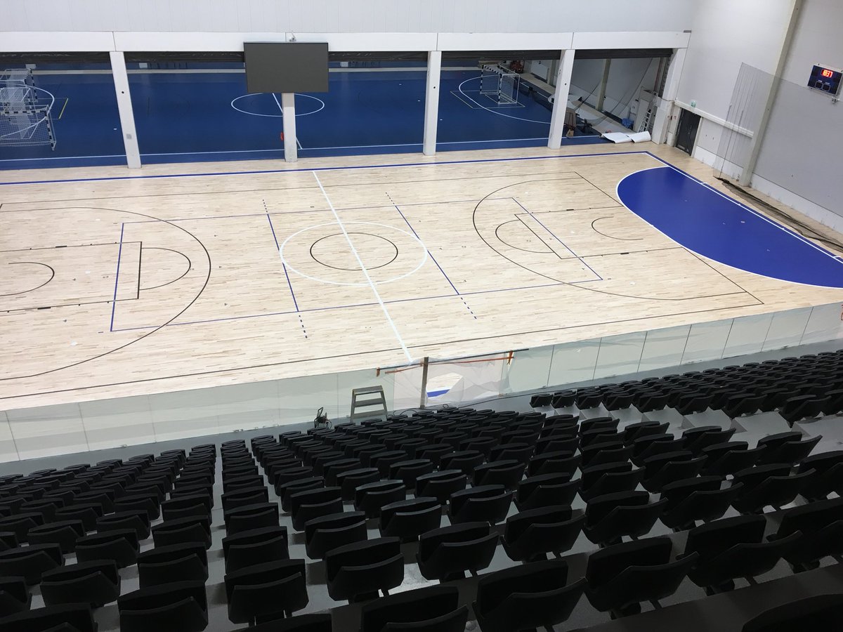 MaalipotkuTre's tweet photo. Loppiaisen kunniaksi #Tampere en uusi upea #futsalfi areena #kauppisportcenter avaa ovensa @IlvesFutsal vs @GoldenFutsal @futsalliiga #T18SMkars @IlvesJuniorit @tpvt01_02 #yilves #fcnokia https://t.co/BmpqqJvIst
