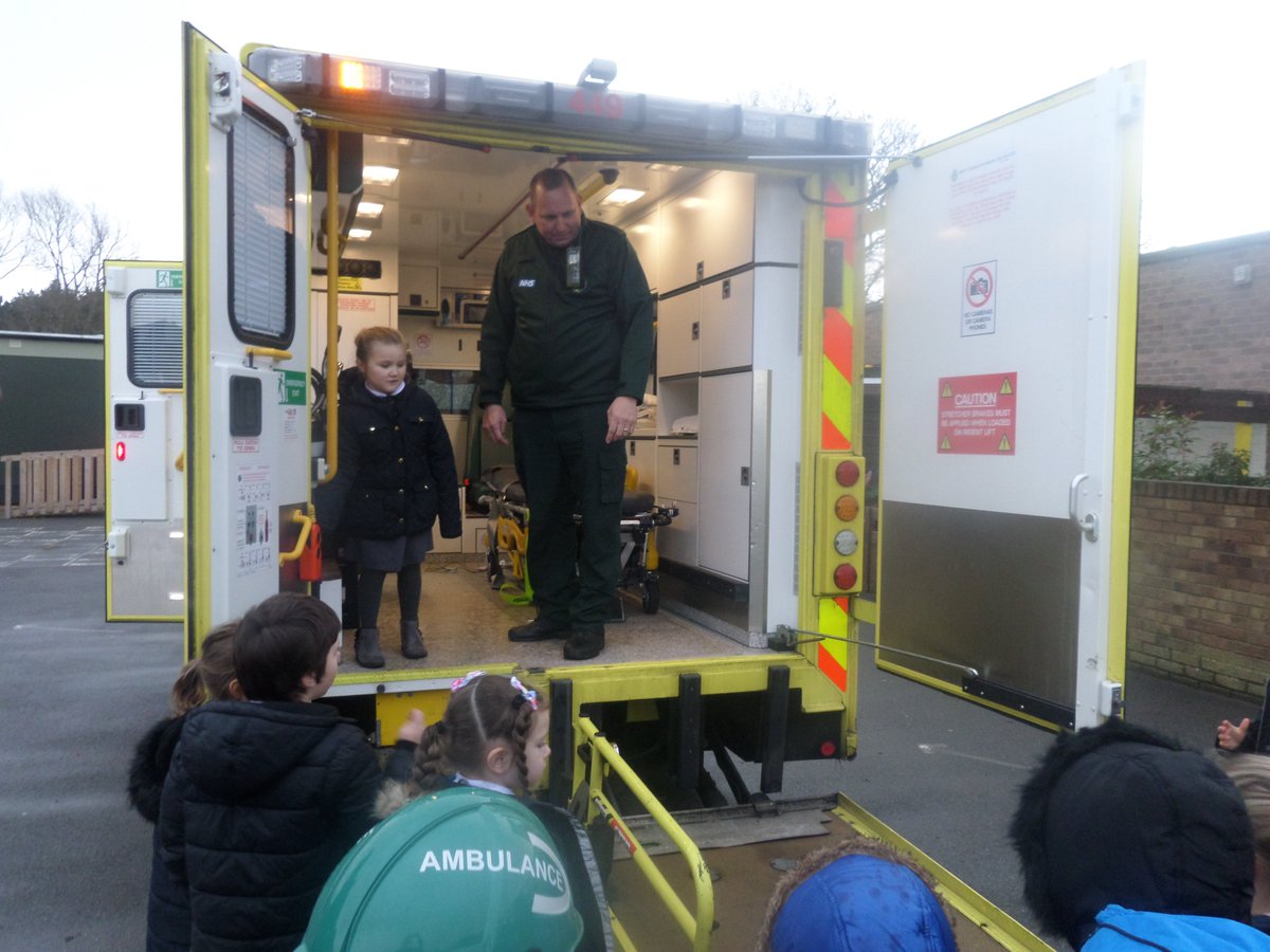 Such a fantastic 'Sparkling Start' for our year 1 children today. Thank you to lifeguard Mike and Adrian the @peddalingparas for helping the children to learn about real life #superheroes <a href="/EastEnglandAmb/">EEAST Ambulance Service</a> #inspiration