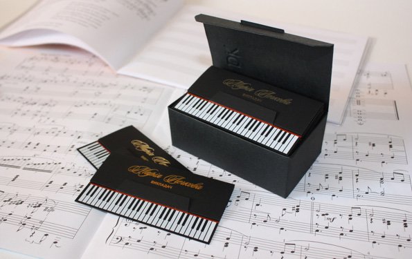 Музыкальная визитка. Визитка пианиста. Креативные визитки музыканта. Визитная карточка для пианиста.