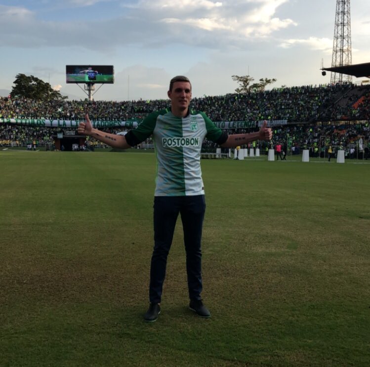 nacionaloficial's tweet photo. “Me comprometo a terminar mi carrera deportiva en Atlético Nacional” Franco Armani #ArmaniParaSiempre https://t.co/ALJU6ooyyn