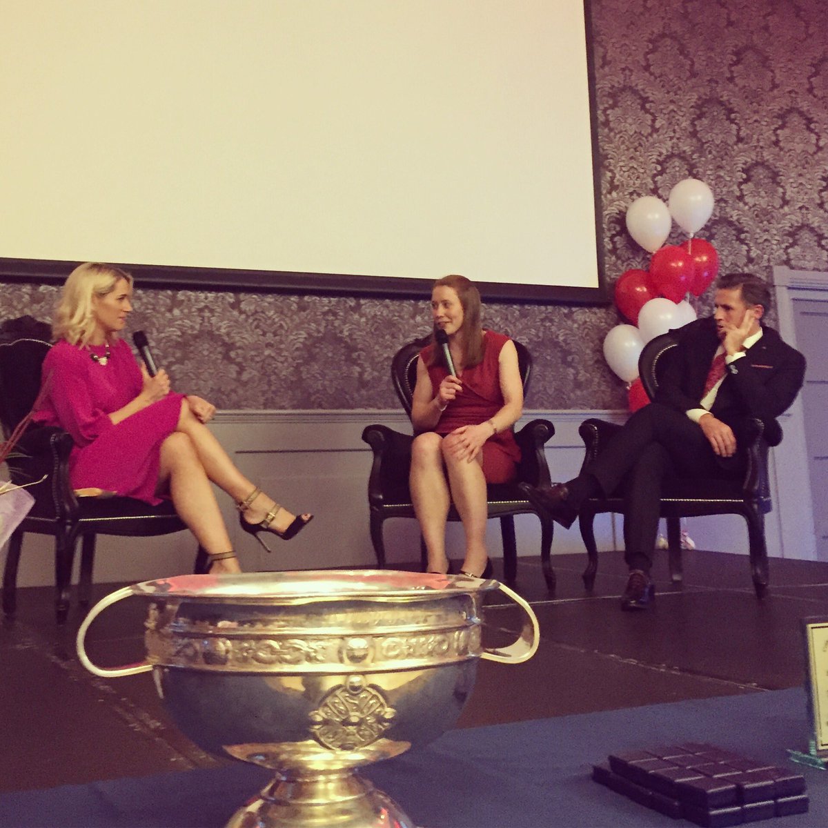 OfficialCorkCamogie tweet media