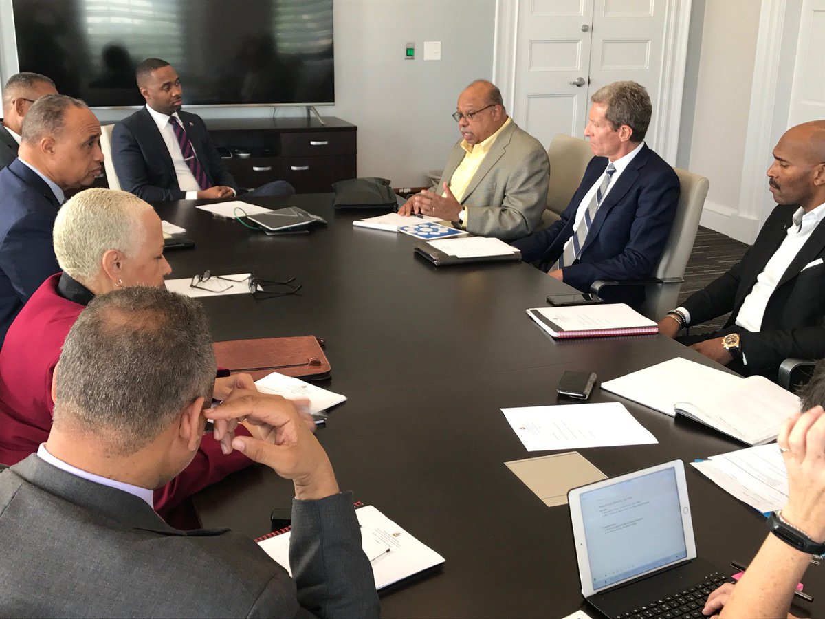 BermudaPremier's tweet photo. Meeting with the Bermuda First team, led by Phil Butterfield to discuss immigration issues pertinent to #Bermuda. #workingtogether #BermudaFirst https://t.co/K99QLoGjVf