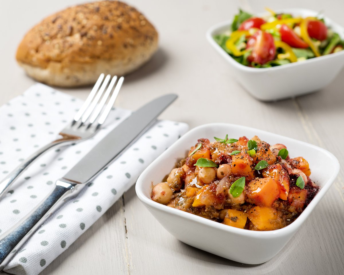 Happy New year, why not try a low-fat hotpot this week, who needs a detox when you can simply veg-it-up instead! #vegitup #Vegan #healthy #SAUCE #healthyrecipes #Norwich