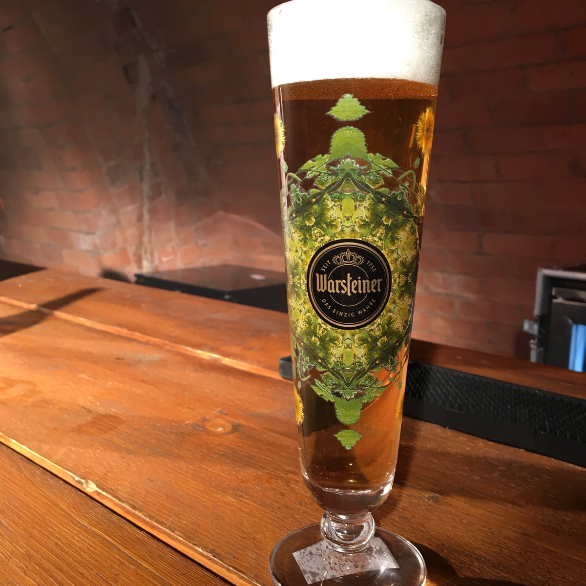 WARSTEINER_UK's tweet photo. RT if you fancy a #beer in our NEW limited-edition glass! #Prost! #LFWMRiot #LFWM https://t.co/CxAfe4Ghlz