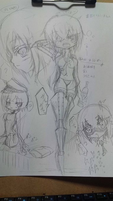 いろいろヘルミーネちゃん♪ 
#オリジナル  #オリキャラ #創作 #アナログ #うちの子 #義手 #義足 #メカ娘 #軍人 #アナログ絵 #銀髪 #デフォルメ https://t.co/LMslGv3ztK 